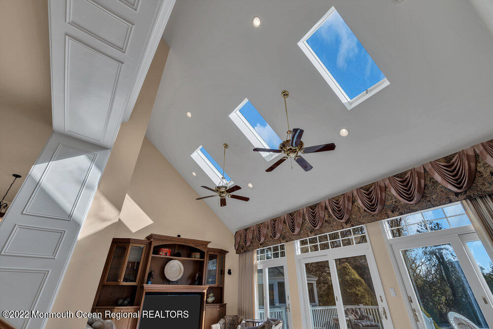 6 Shawnee Court Colts Neck, NJ 07722 - Photo 35 of 89 28