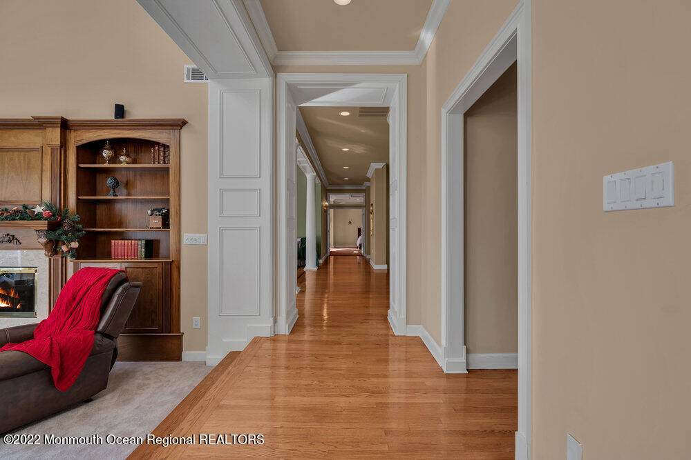 6 Shawnee Court Colts Neck, NJ 07722 - Photo 38 of 89 23