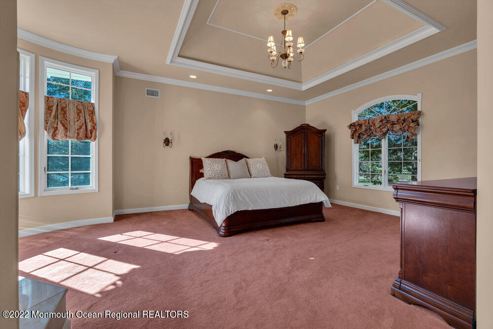 6 Shawnee Court Colts Neck, NJ 07722 - Photo 39 of 89 Master on 1st floor