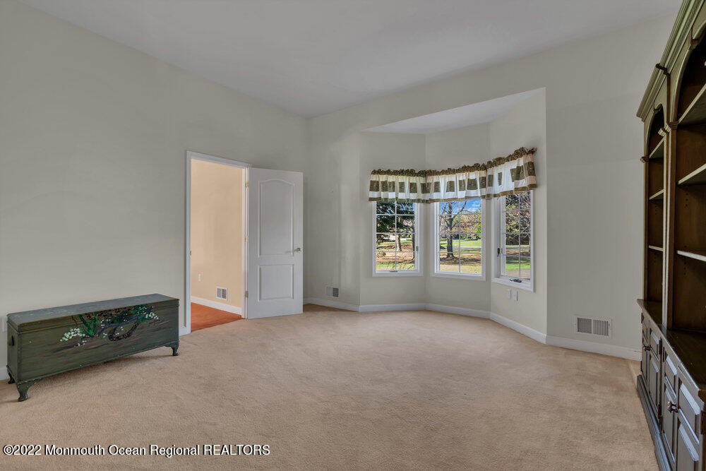 6 Shawnee Court Colts Neck, NJ 07722 - Photo 48 of 89 40