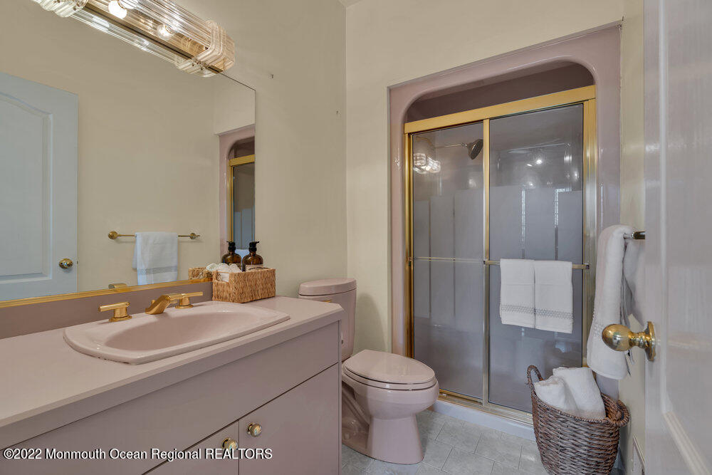 6 Shawnee Court Colts Neck, NJ 07722 - Photo 61 of 89 73