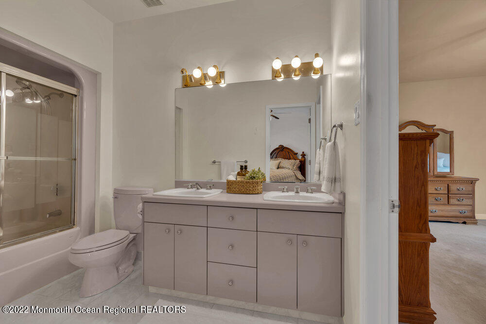 6 Shawnee Court Colts Neck, NJ 07722 - Photo 63 of 89 58