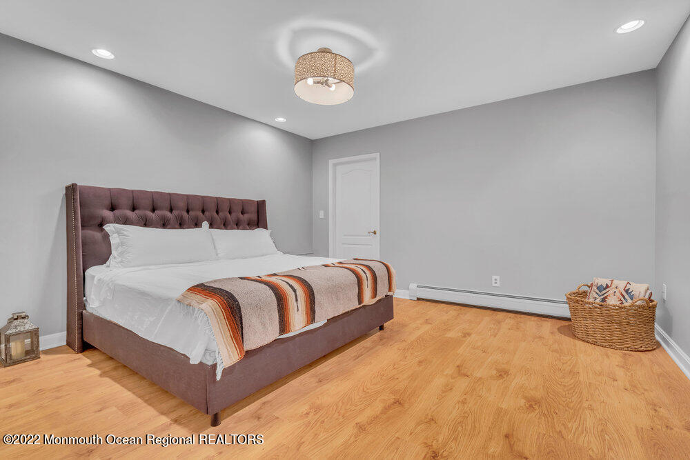 6 Shawnee Court Colts Neck, NJ 07722 - Photo 70 of 89 10