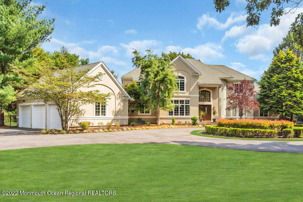 6 Shawnee Court Colts Neck, NJ 07722 - Photo 74 of 89 3