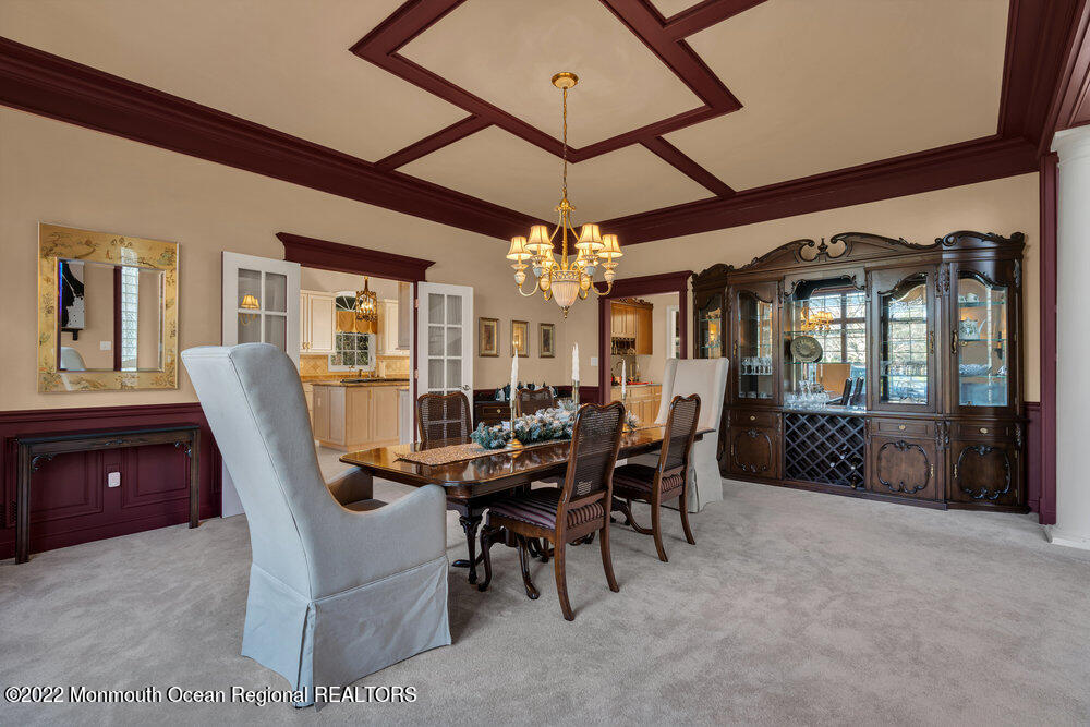 6 Shawnee Court Colts Neck, NJ 07722 - Photo 8 of 89 6