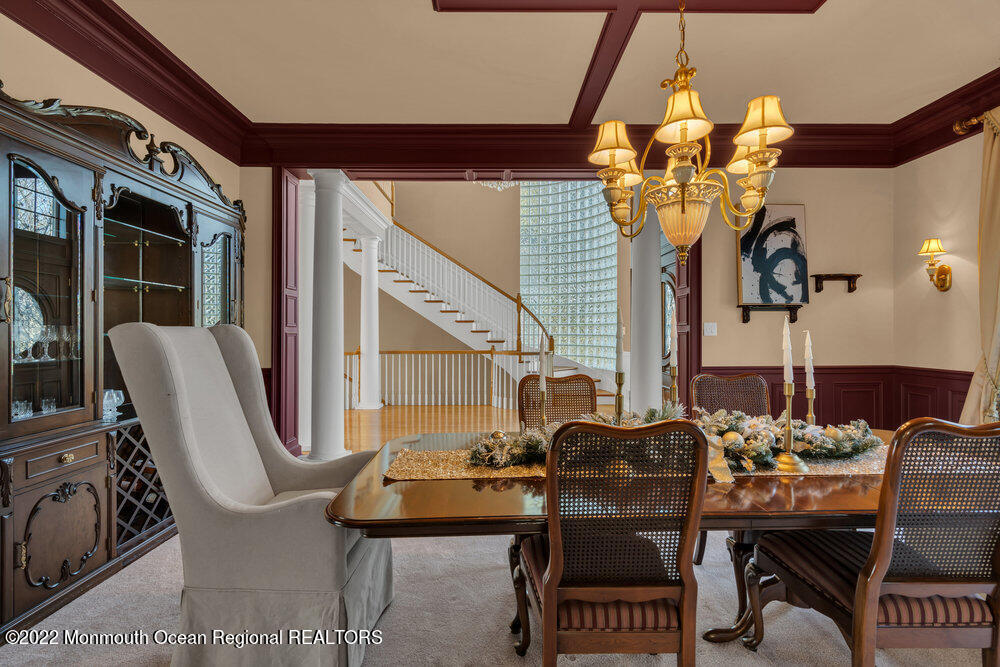 6 Shawnee Court Colts Neck, NJ 07722 - Photo 10 of 89 9
