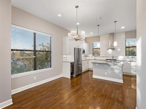 $3,800 | 1801 Annex Avenue, Unit 501, Dallas, TX 75204