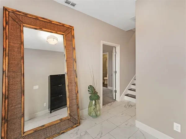 $3,800 | 1801 Annex Avenue, Unit 501, Dallas, TX 75204