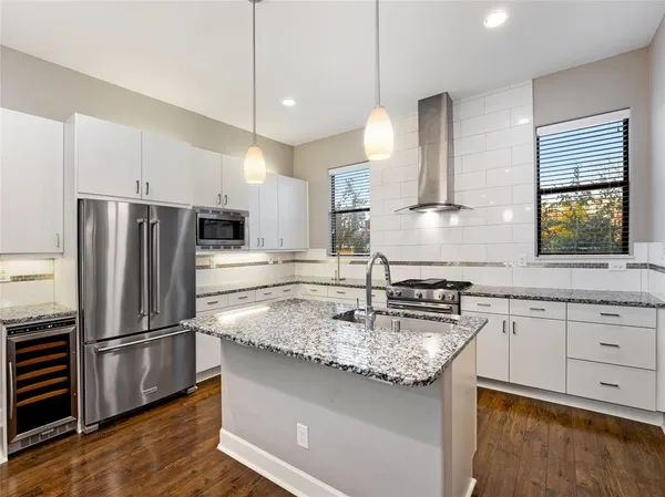 $3,800 | 1801 Annex Avenue, Unit 501, Dallas, TX 75204