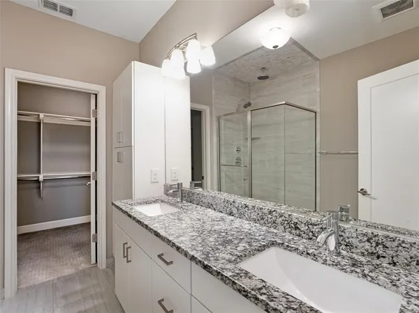 $3,800 | 1801 Annex Avenue, Unit 501, Dallas, TX 75204