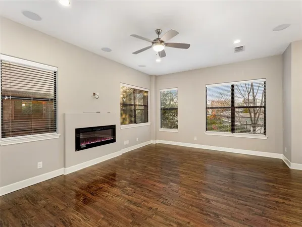 $3,800 | 1801 Annex Avenue, Unit 501, Dallas, TX 75204