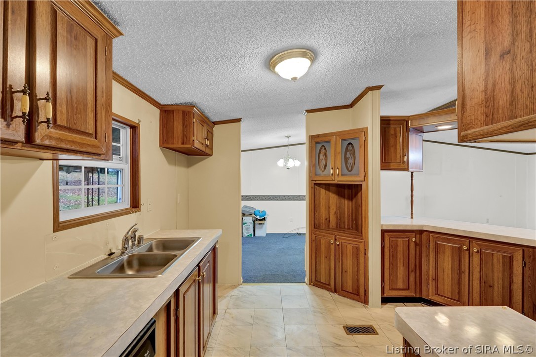 6705 Harrison Trail Northeast Georgetown, IN 47122 - Photo 14 of 42 Kitchen