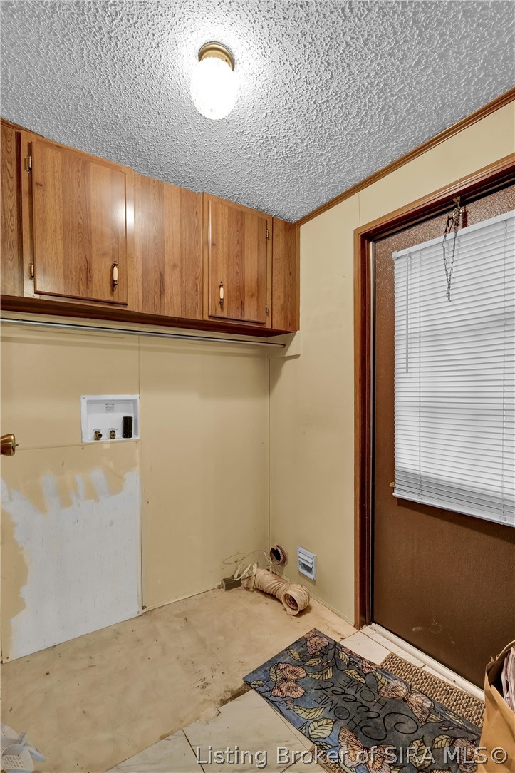 6705 Harrison Trail Northeast Georgetown, IN 47122 - Photo 18 of 42 Laundry