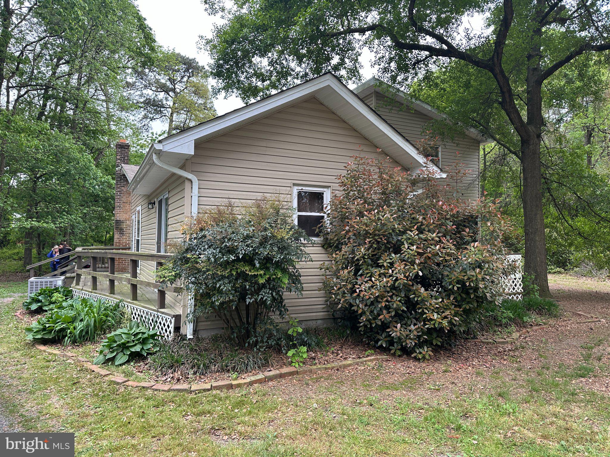 28403 Old Eden Road Eden, MD 21822 - Photo 3 of 46 a view of a house with yard and plants