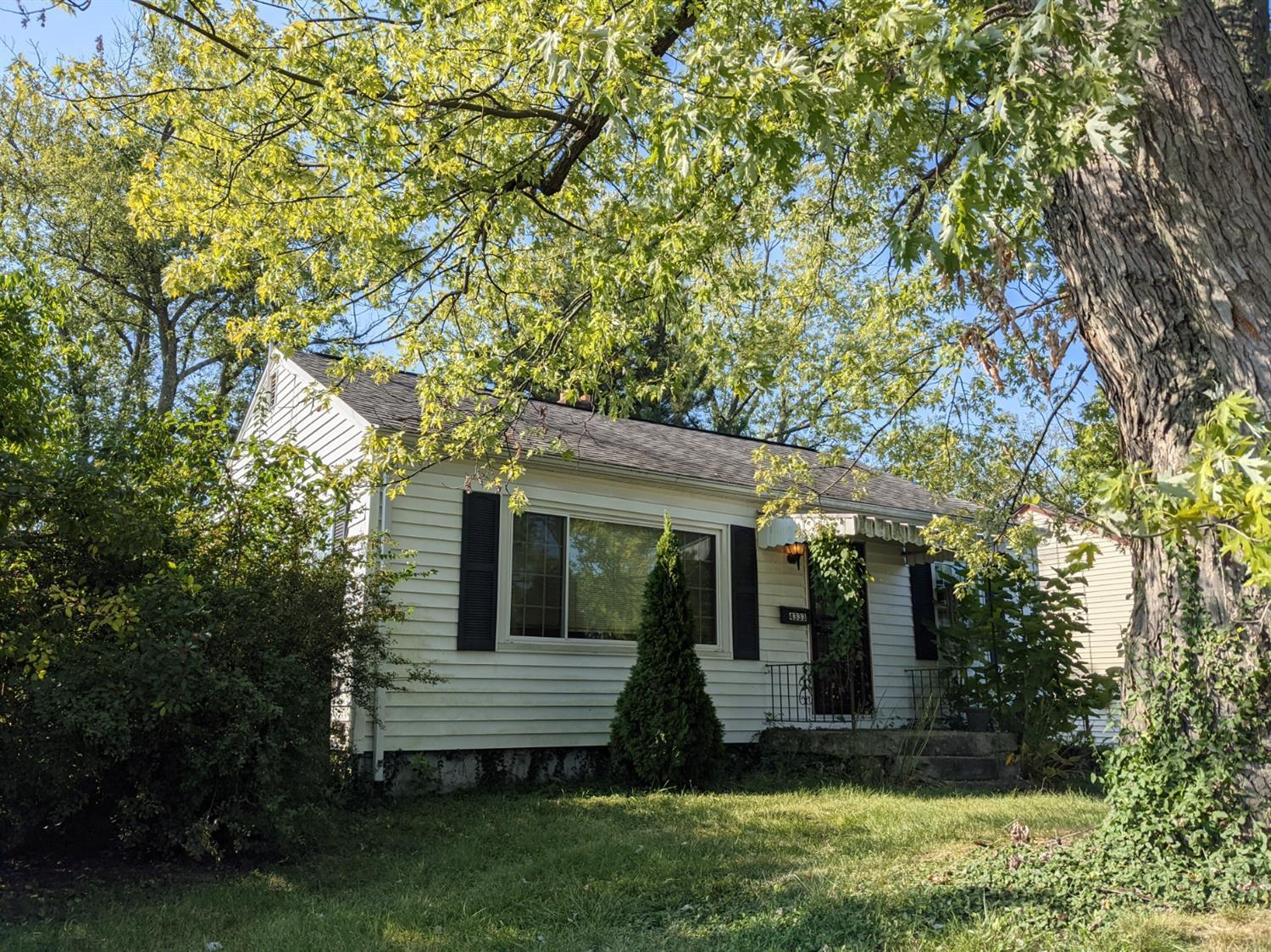 4333 Sycamore Road Cincinnati, OH 45236 - Photo 1 of 4 Gallery Image 1