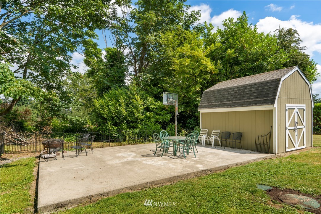 7204 South Langston Road Seattle, WA 98178 - Photo 10 of 11 Gallery Image 10