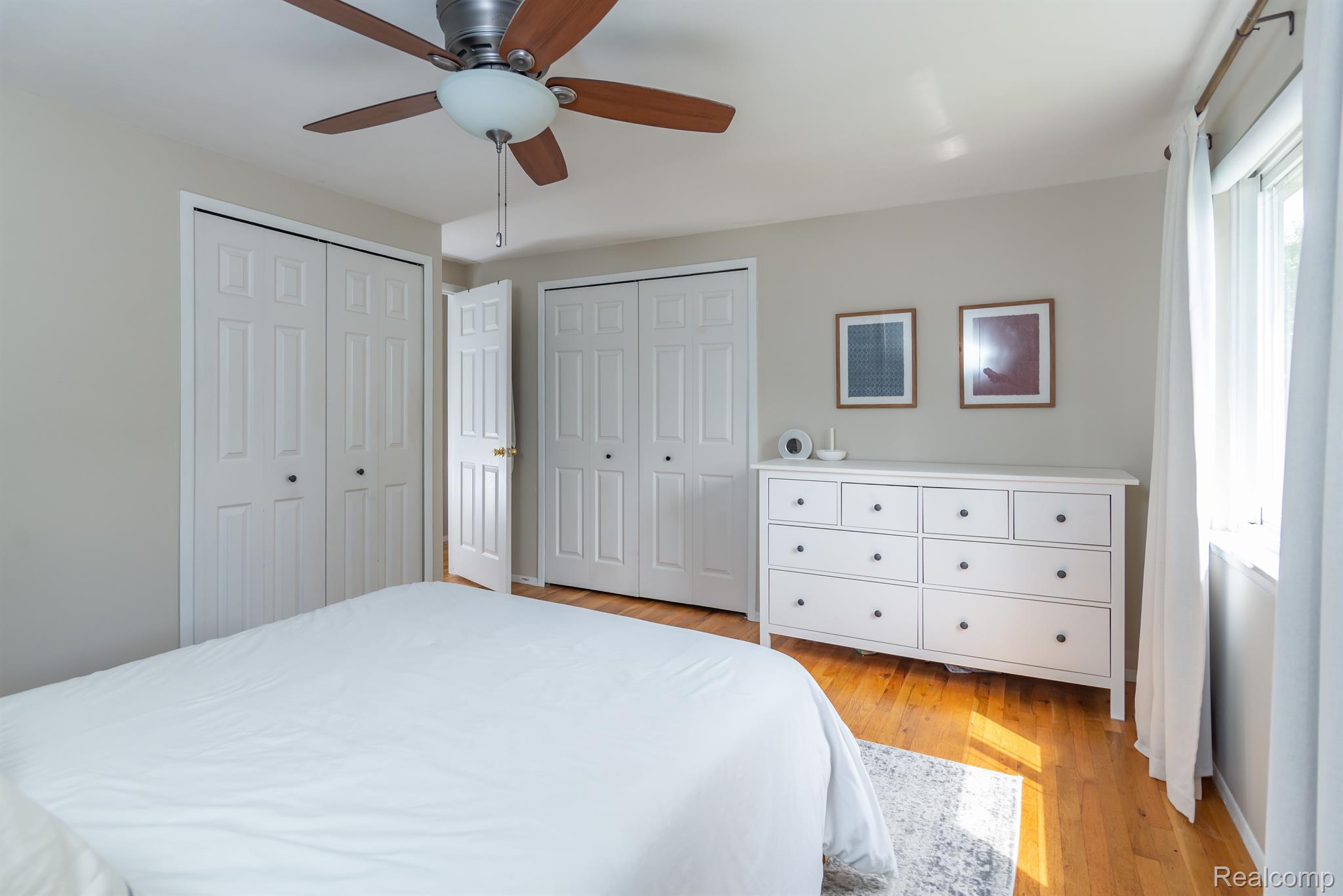43014 Arlington Road Canton, MI 48187 - Photo 16 of 31 Gallery Image 16