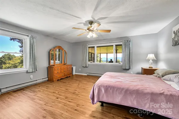 $500,000 | 371 Heatherly Heights Road, Saluda, NC 28773