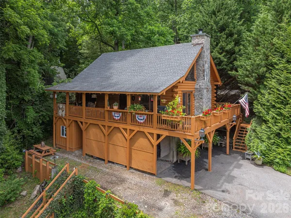 $489,000 | 193 Valley Creek Drive, Maggie Valley, NC 28751