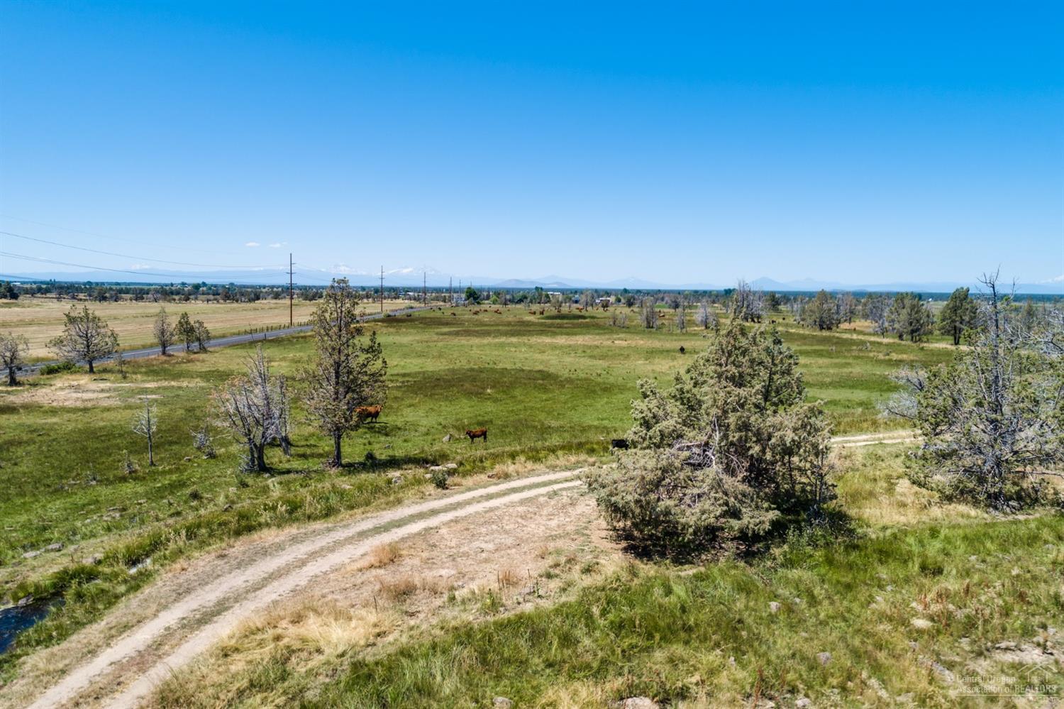 12065 Southwest Dickson Road Powell Butte, OR 97753 - Photo 4 of 24 Additional Photo