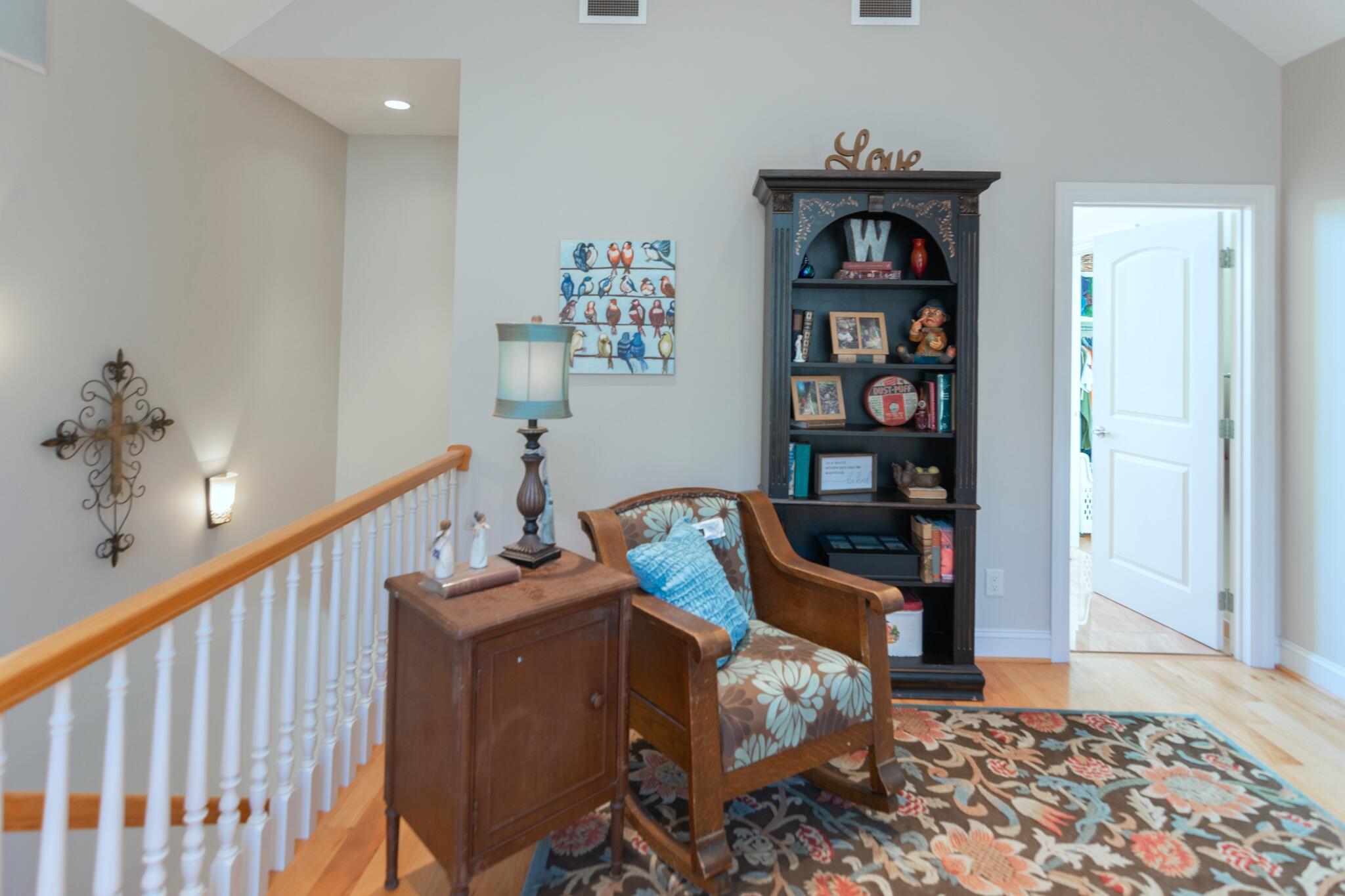 1347 Roaring Creek Road Dunlap, TN 37327 - Photo 27 of 89 Master Suite Seating Area