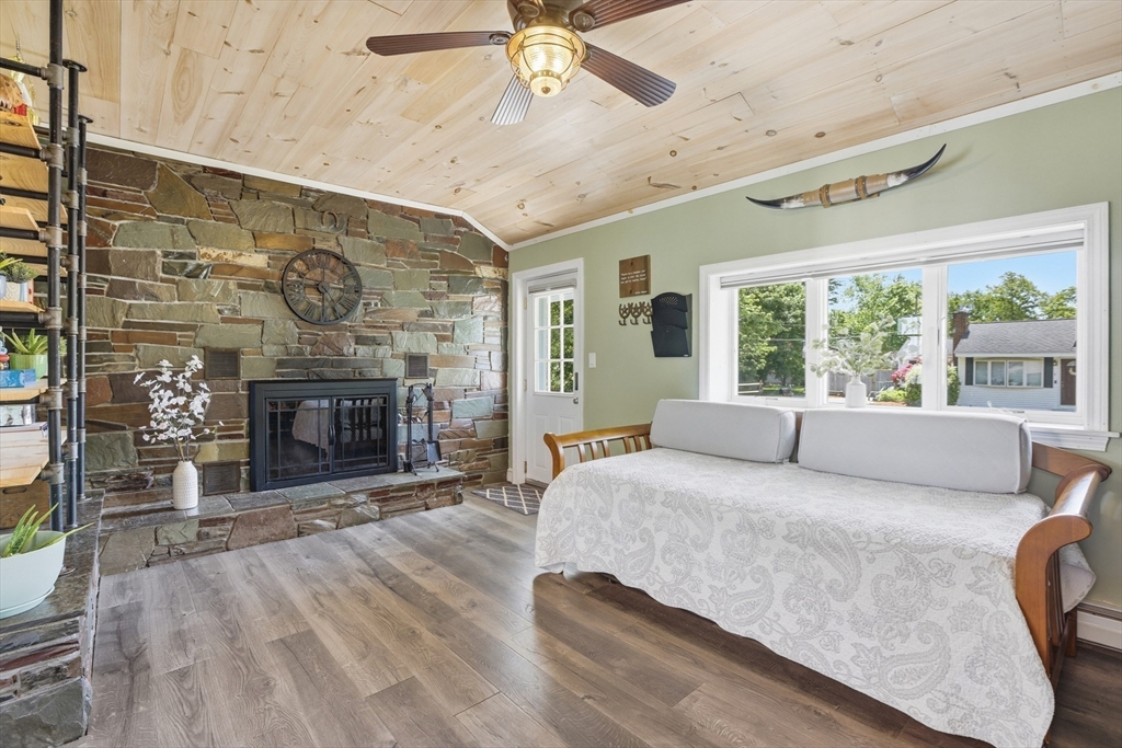 8 Maple Road Westford, MA 01886 - Photo 9 of 35