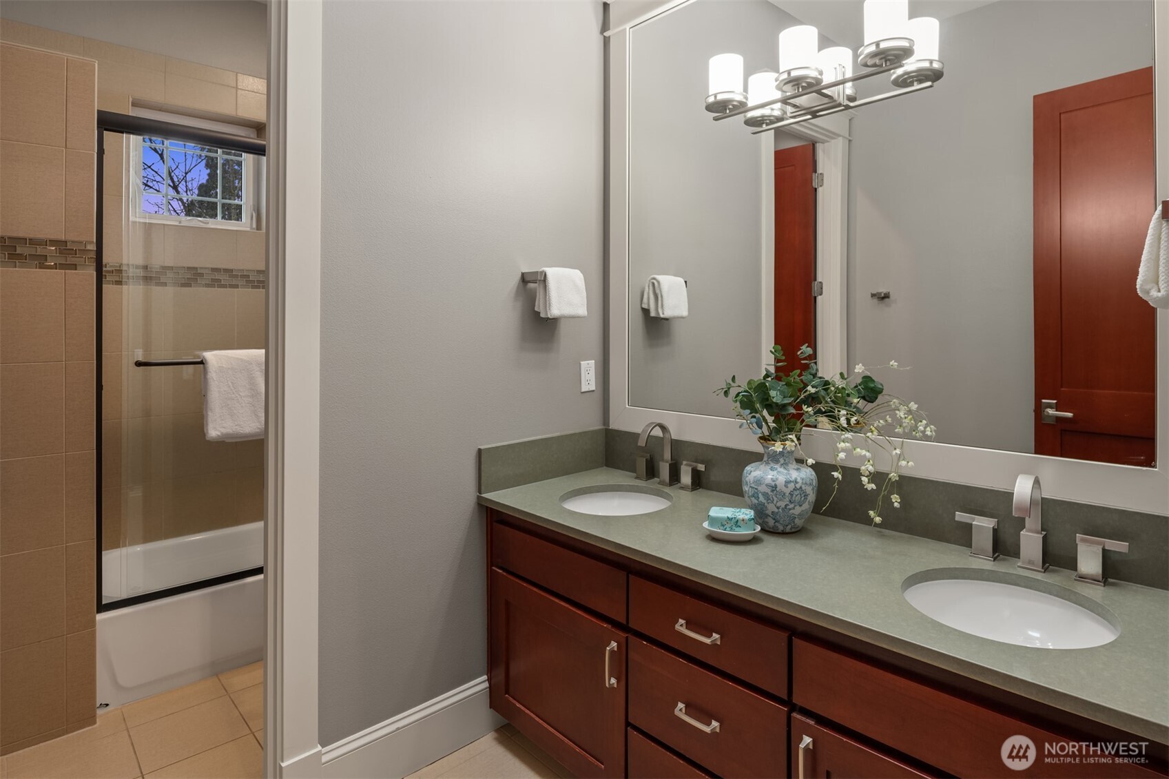 3655 Northeast 73rd Street Seattle, WA 98115 - Photo 23 of 40