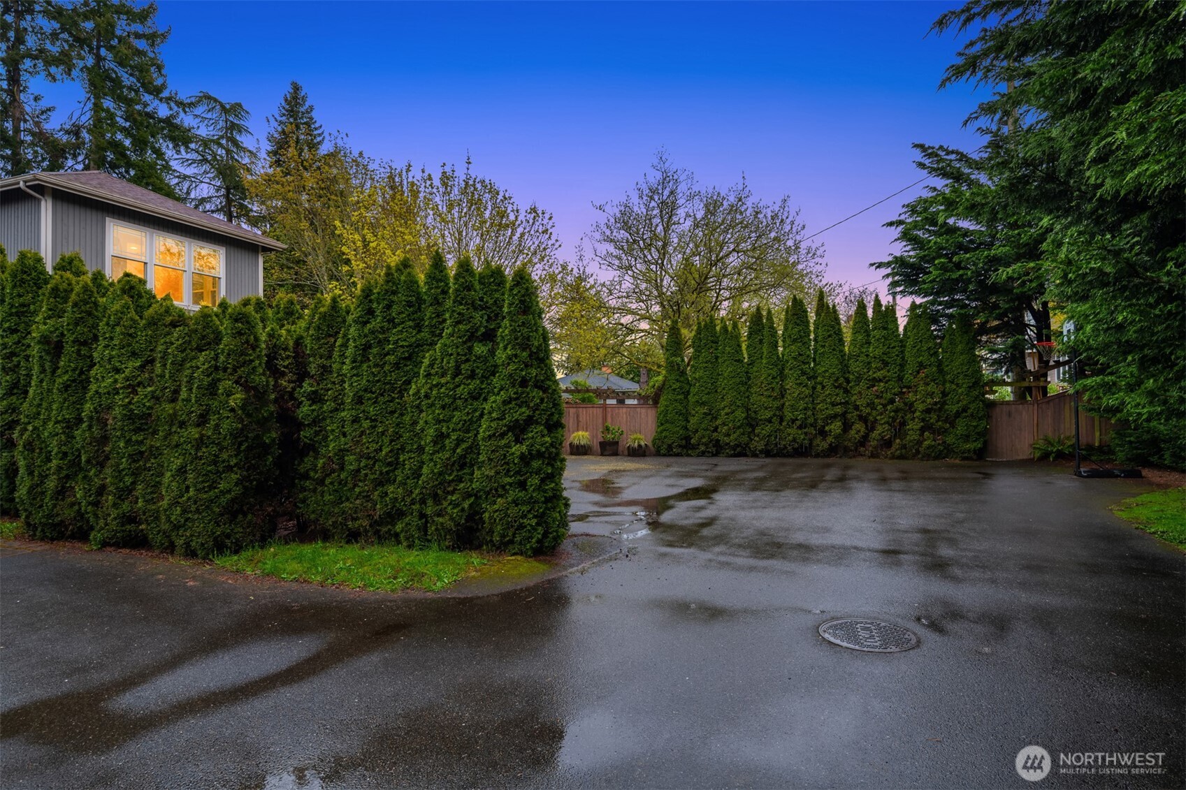 3655 Northeast 73rd Street Seattle, WA 98115 - Photo 39 of 40