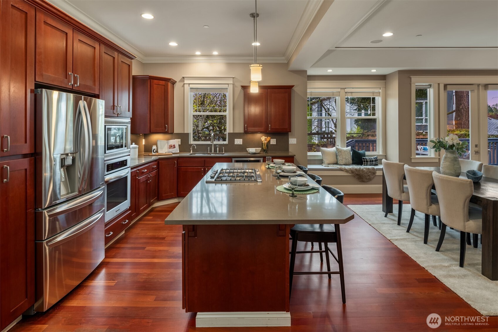 3655 Northeast 73rd Street Seattle, WA 98115 - Photo 9 of 40