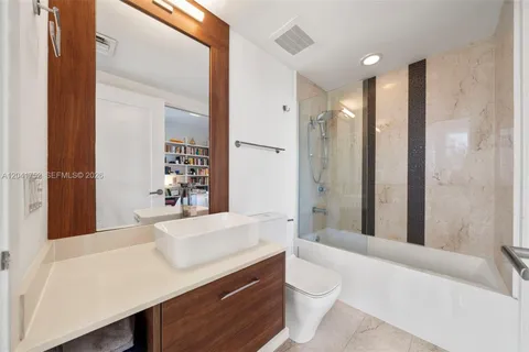 $719,000 | 601 Northeast 27th Street, Unit 1001, Miami, FL 33137