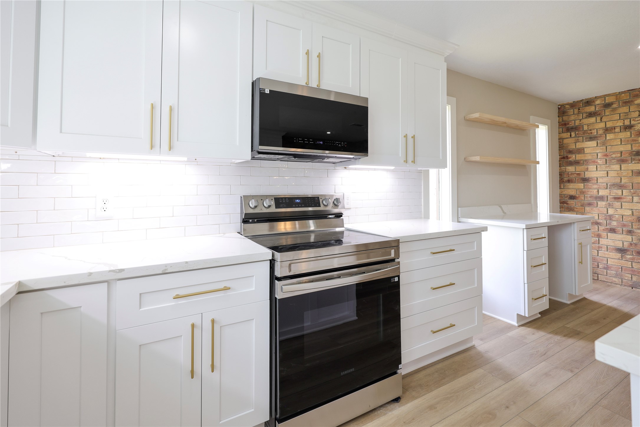 136 Talisman Street Lake Jackson, TX 77566 - Photo 25 of 27