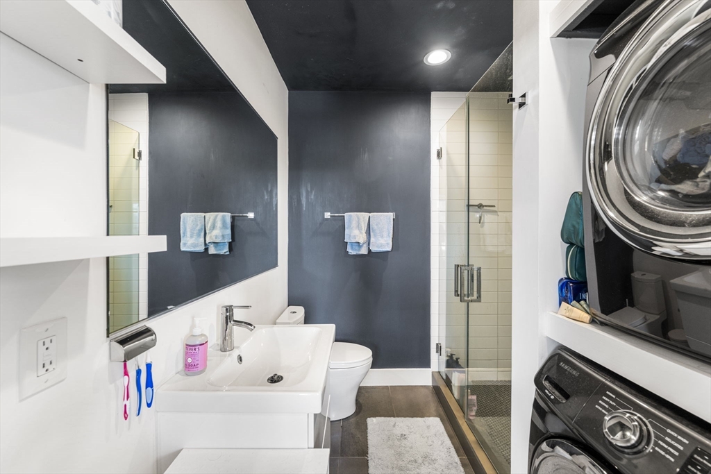 12 Pearl Street, Unit 4 Boston, MA 02129 - Photo 8 of 15