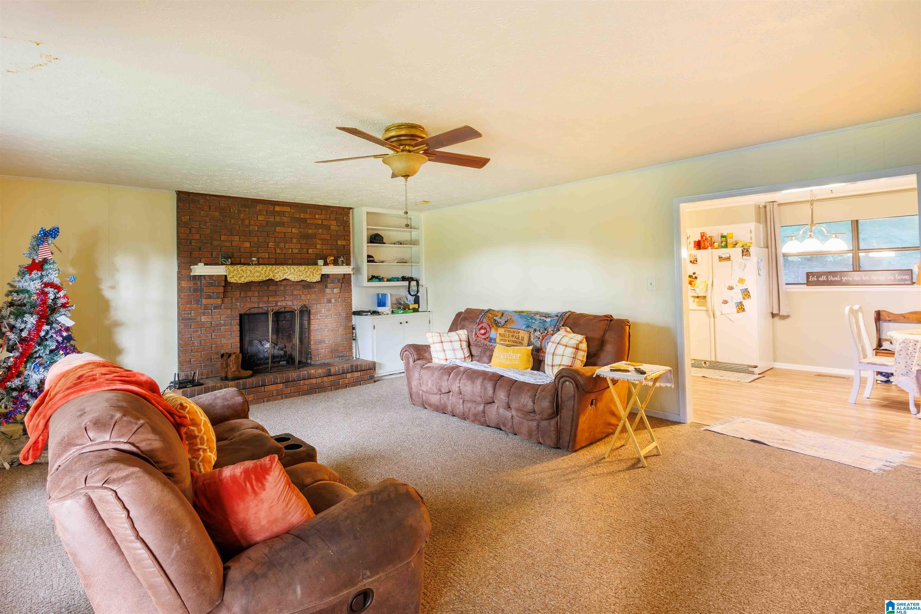 1405 Fairmont Road Sylacauga, AL 35150 - Photo 6 of 21