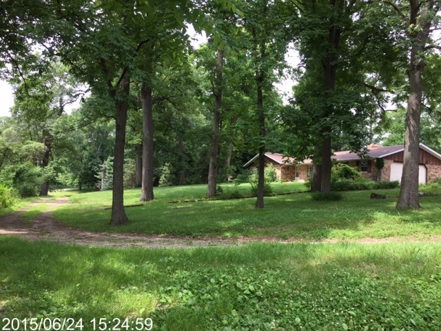 32400 Edison Road New Carlisle, IN 46552 - Photo 2 of 19