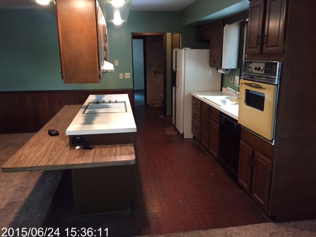 32400 Edison Road New Carlisle, IN 46552 - Photo 4 of 19