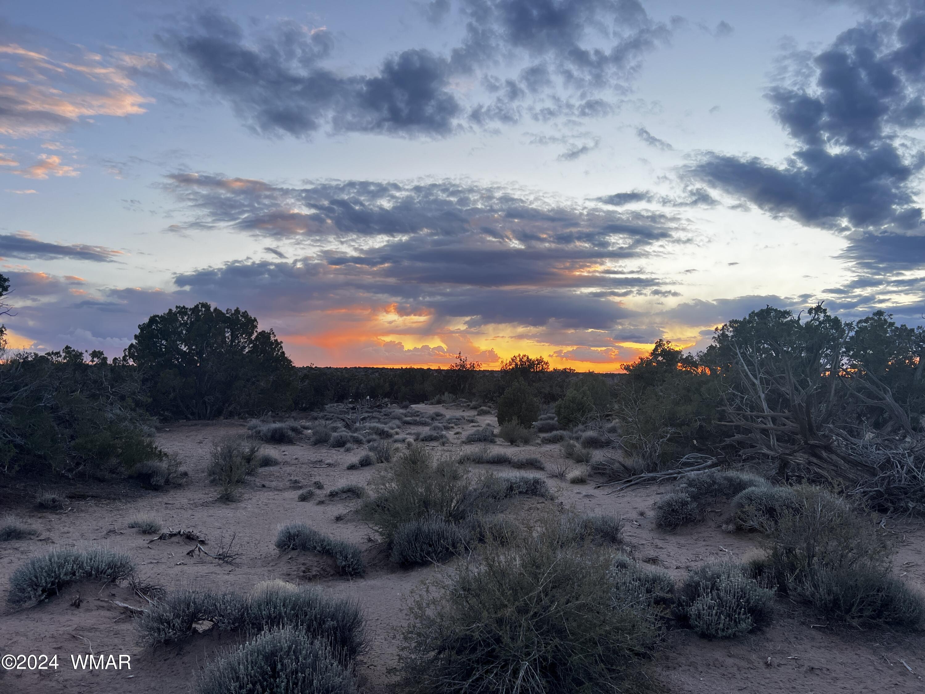 3864 Dusty Road Snowflake, AZ 85937 - Photo 1 of 19 a view of sunset