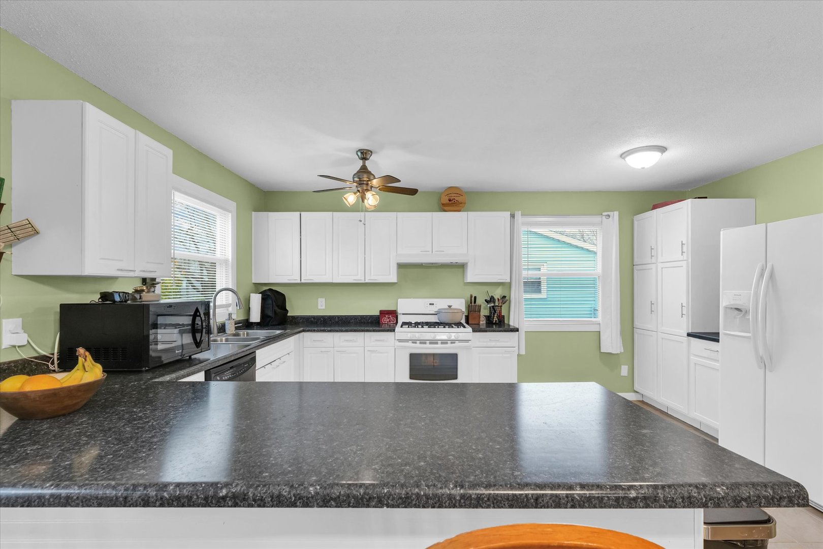 409 West Broadway Ogden, IL 61859 - Photo 12 of 33