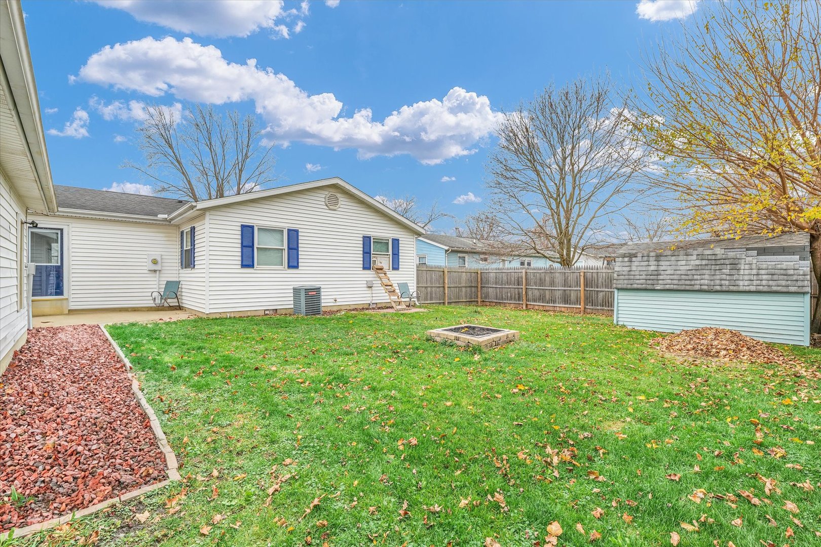 409 West Broadway Ogden, IL 61859 - Photo 28 of 33