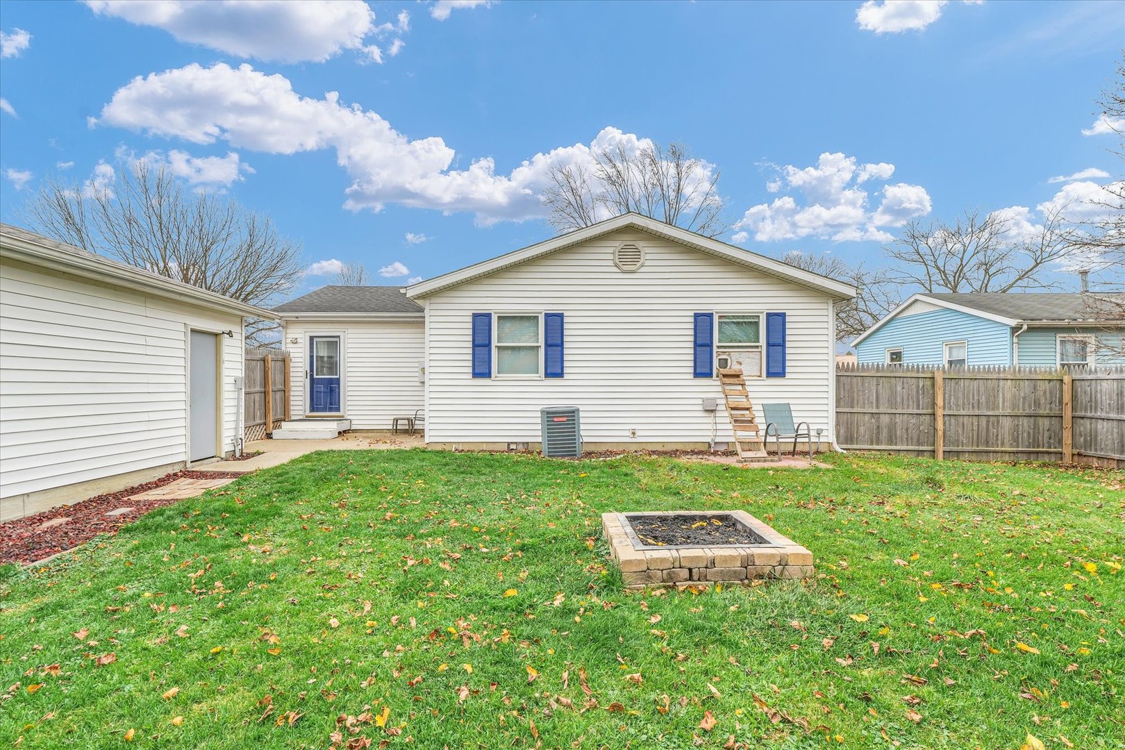 409 West Broadway Ogden, IL 61859 - Photo 29 of 33