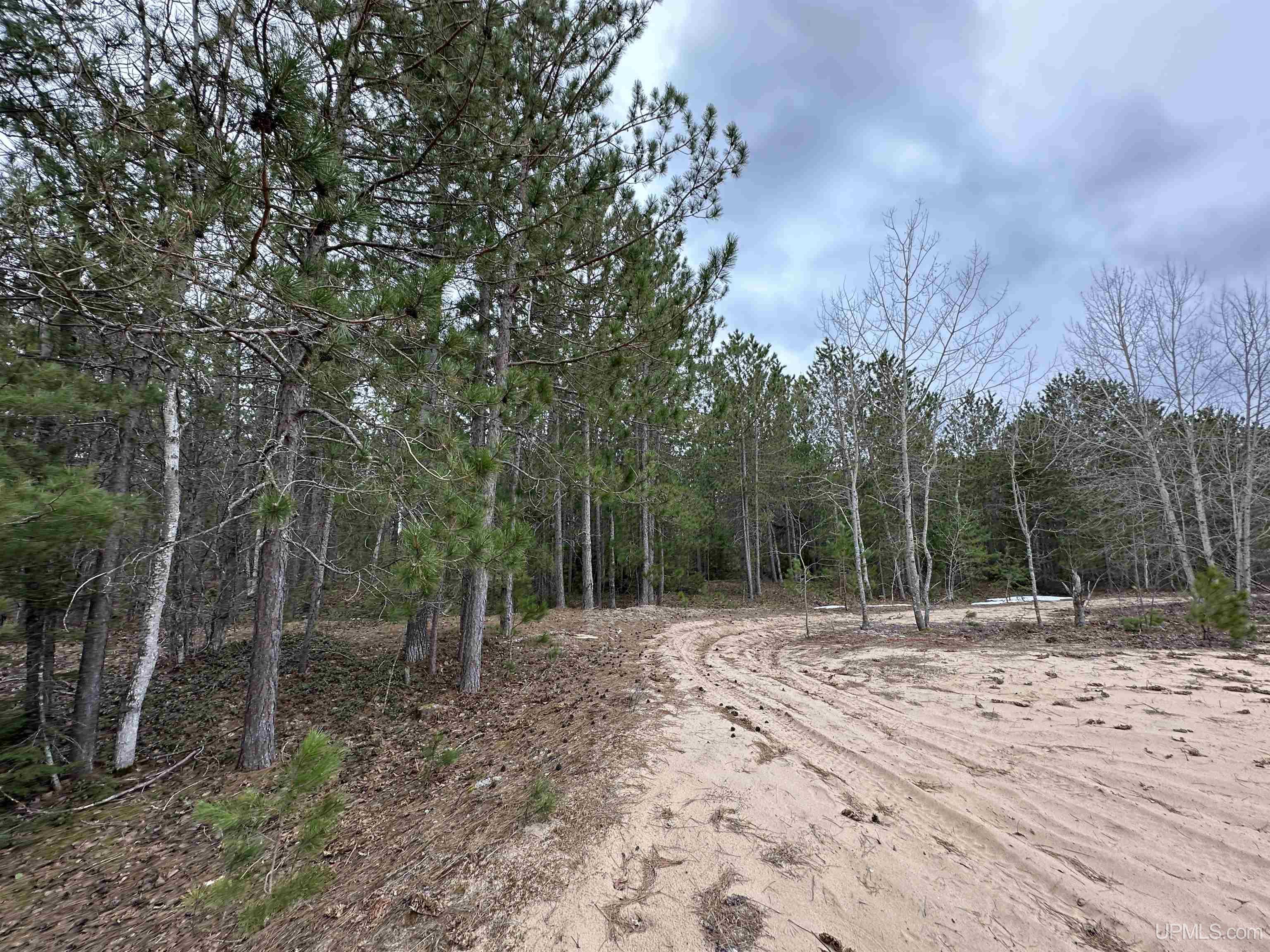M28 E Road Marquette, MI 49855 - Photo 7 of 15