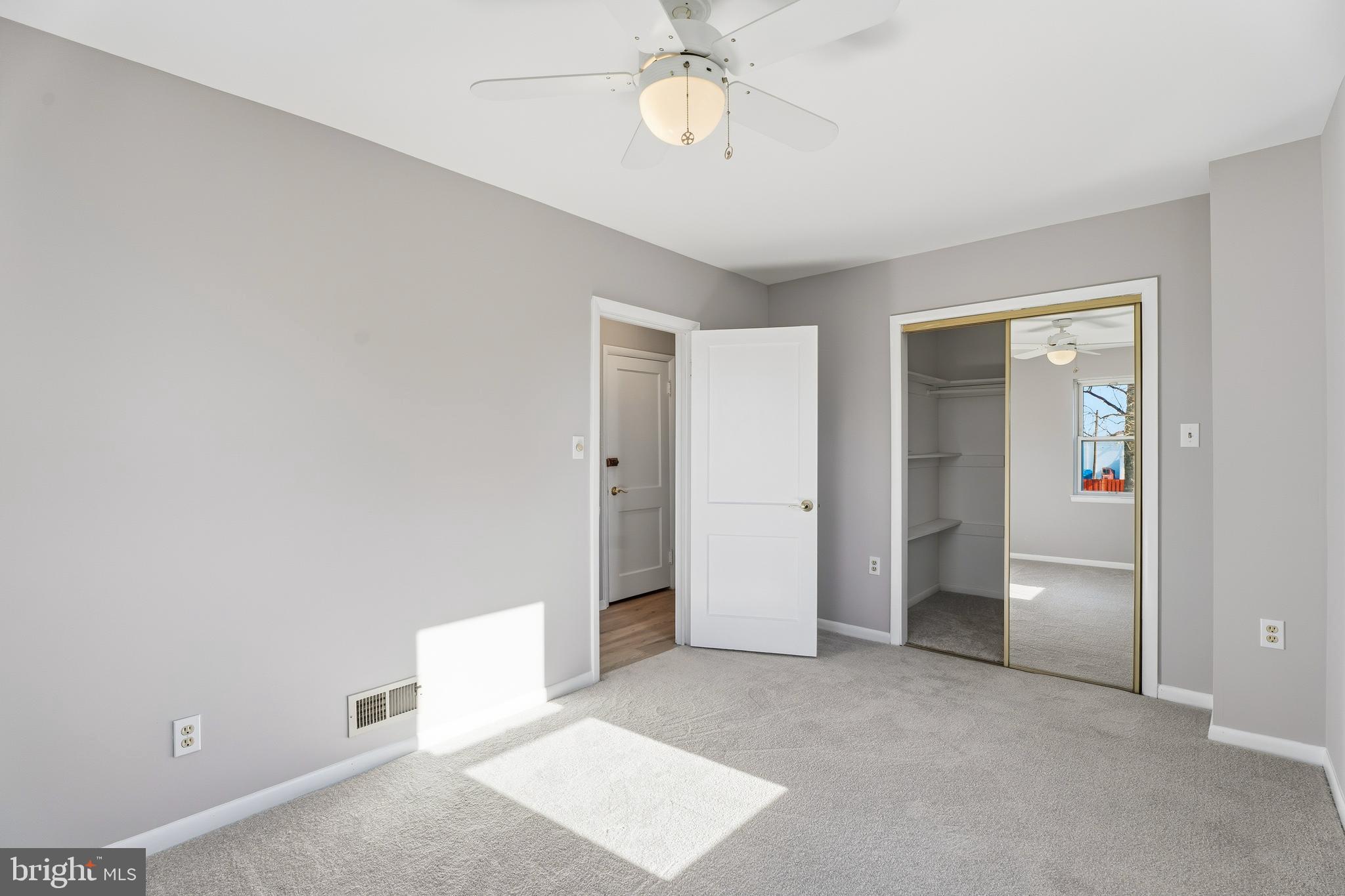 2606 Plainfield Road Baltimore, MD 21222 - Photo 17 of 31