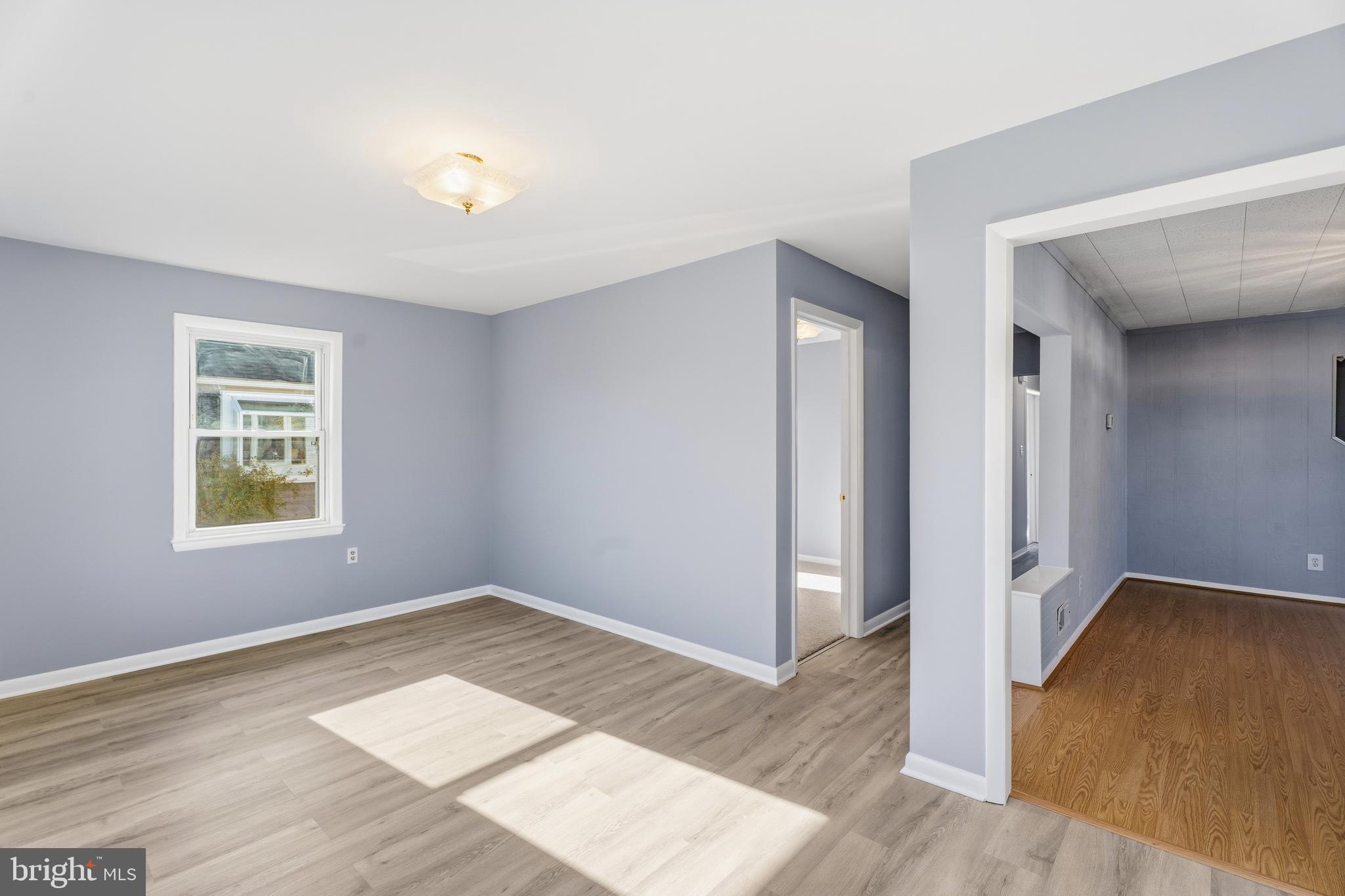 2606 Plainfield Road Baltimore, MD 21222 - Photo 5 of 31