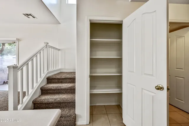 $1,699 | 1528 South Roadrunner Drive, Gilbert, AZ 85296