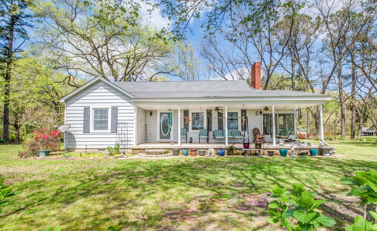 1542 Akins Road Brighton, TN 38011 - Photo 1 of 25 Gallery Image 1