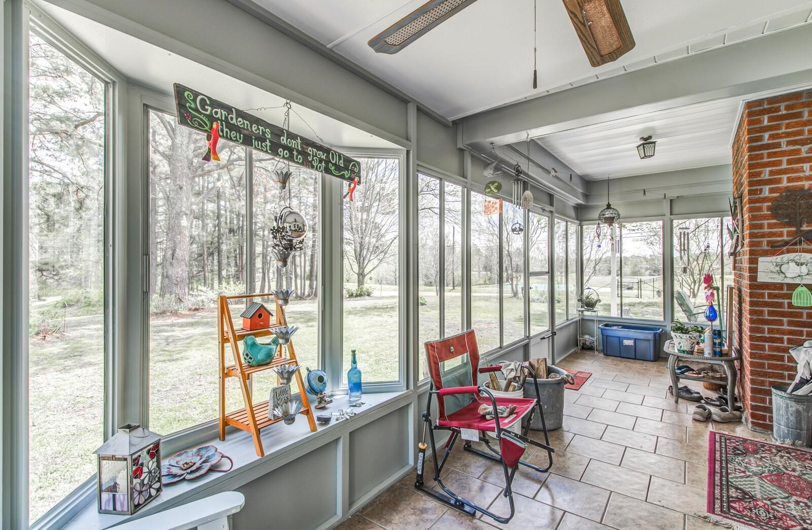 1542 Akins Road Brighton, TN 38011 - Photo 11 of 25 Gallery Image 11