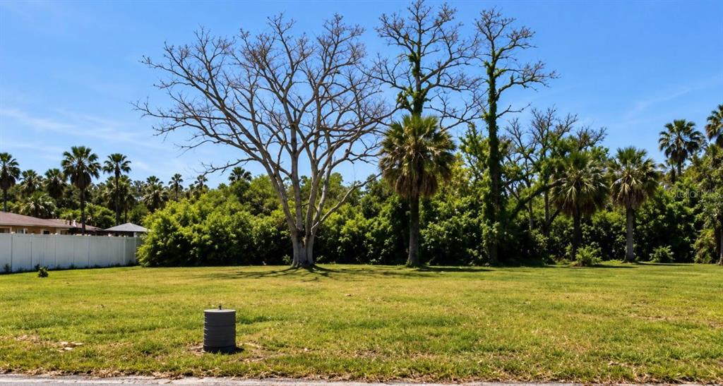 7653 Pier Road Port Richey, FL 34668 - Photo 3 of 3 Gallery Image 3