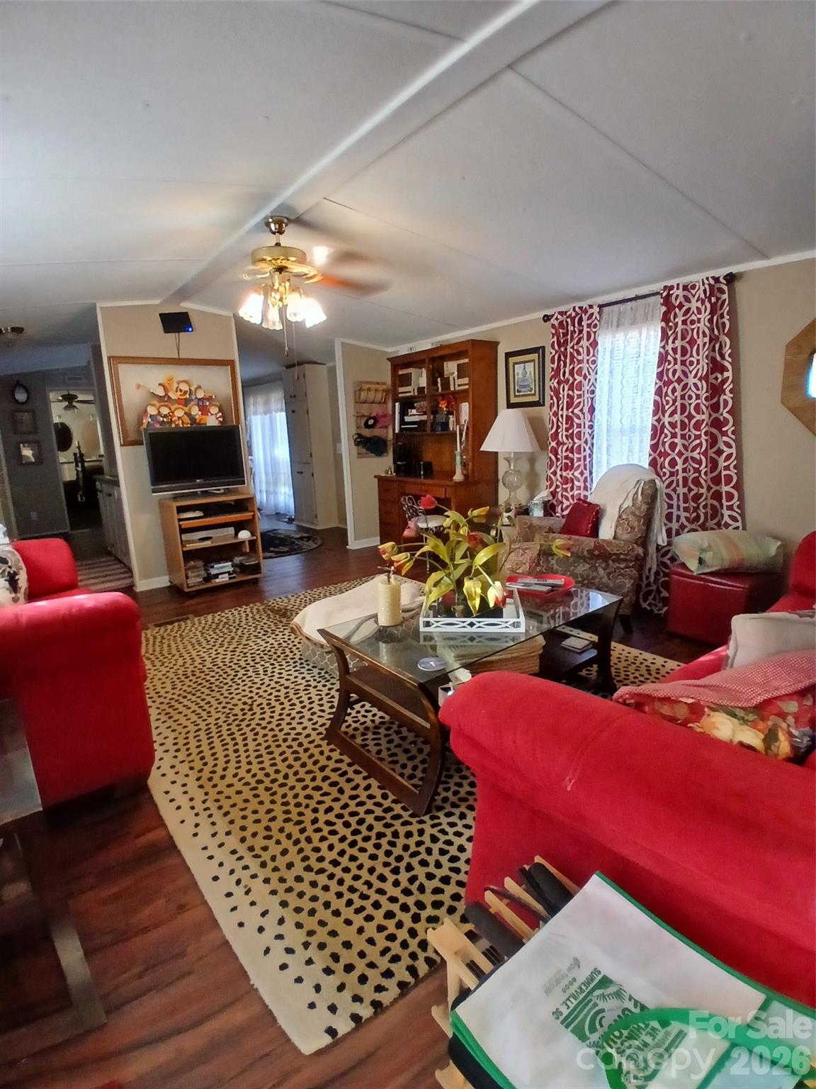 2157 Ross Cauthen Road Lancaster, SC 29720 - Photo 5 of 22 a room with furniture