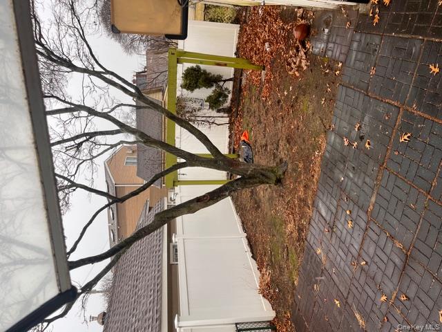 49 East Valley Stream Boulevard Valley Stream, NY 11580 - Photo 14 of 18