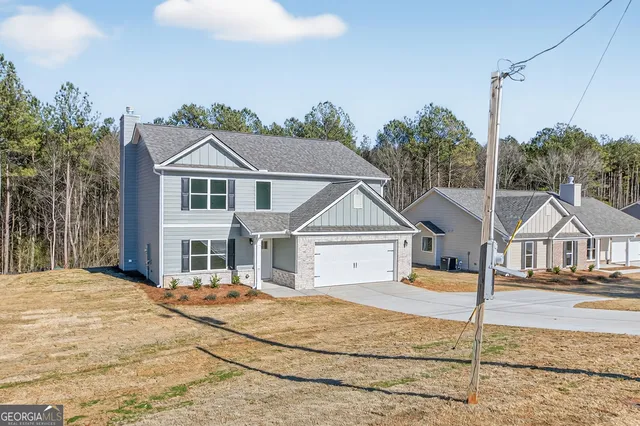 a view of a white house