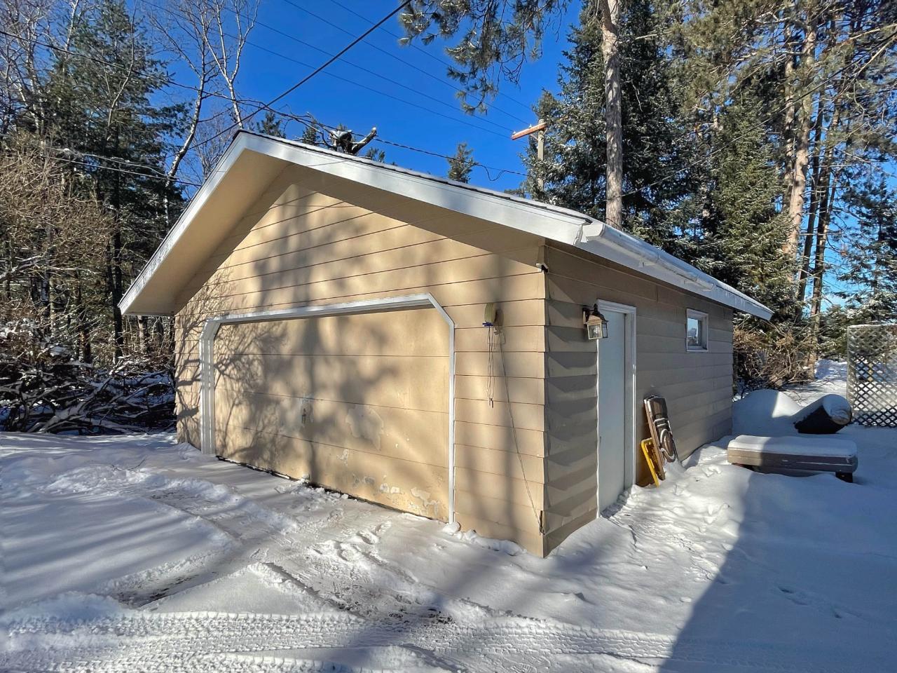 811 Silver Lake Road Eagle River, WI 54521 - Photo 2 of 27 Gallery Image 2